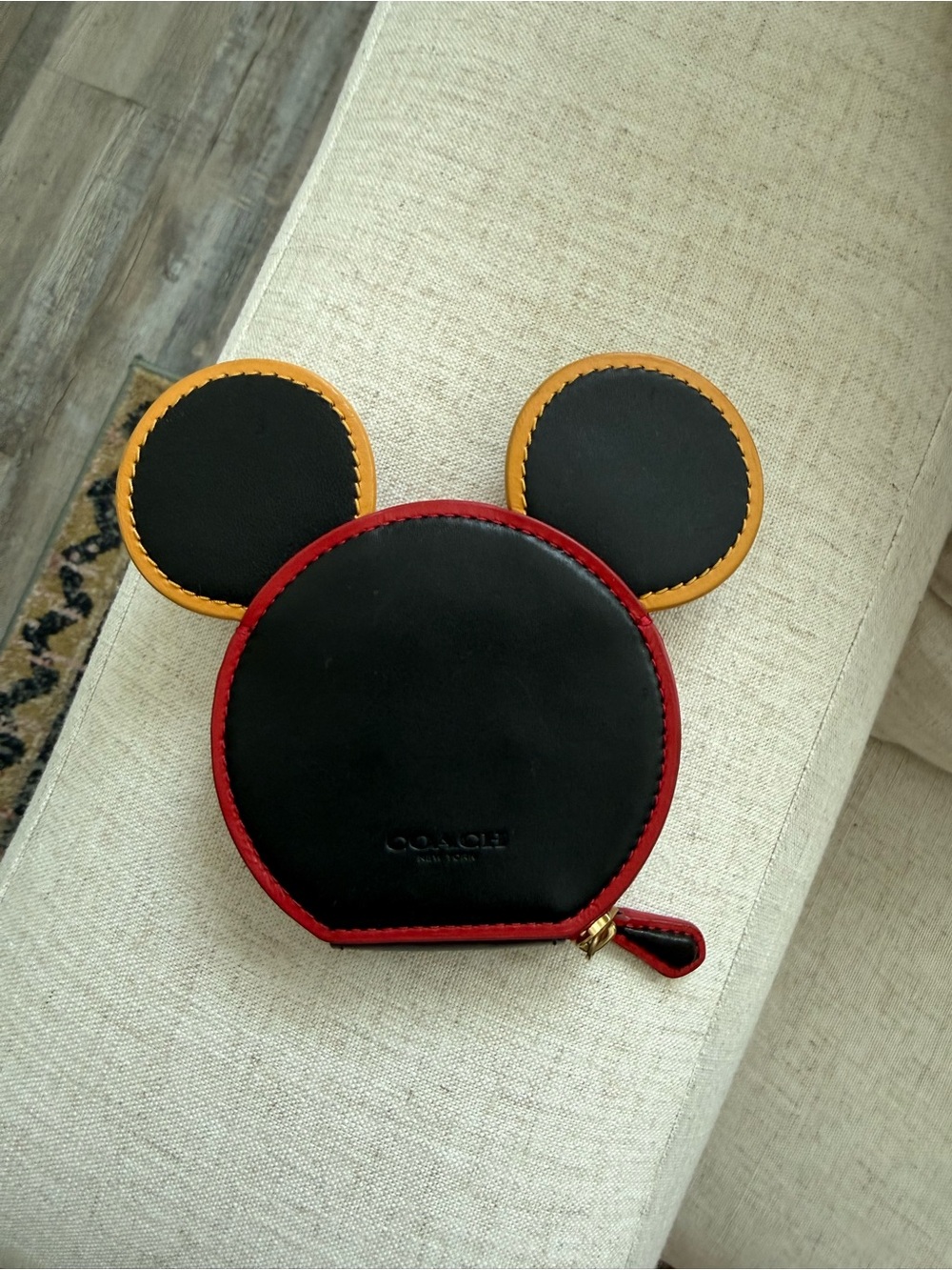 Coach Disney Mickey Mouse X Keith Haring Coin Case - Picture 4 of 10